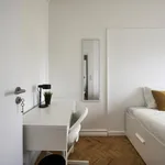 Rent 9 bedroom apartment in Lisbon