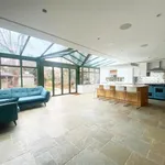 Rent 5 bedroom house in Richmond