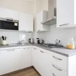 Rent 1 bedroom apartment of 55 m² in Florence