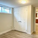 Appartement de 409 m² avec 1 chambre(s) en location à Newmarket (Huron Heights-Leslie Valley)