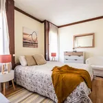 Rent 2 bedroom apartment in Setúbal