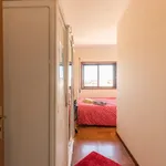 Rent 5 bedroom house in Porto