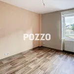 Maison de 78 m² avec 5 chambre(s) en location à Saint-Hilaire-du-Harcouët