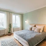 Miete 3 Schlafzimmer wohnung von 125 m² in Berlin