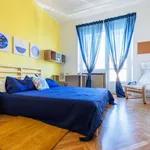 Rent a room in turin