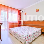 Rent 3 bedroom apartment of 130 m² in Витоша