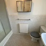 Rent 3 bedroom house in East Midlands