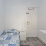 Rent a room of 52 m² in madrid