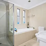 Rent 3 bedroom house in North Wollongong