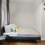 Rent 1 bedroom apartment of 21 m² in Berlin