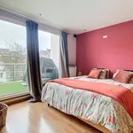 Rent 3 bedroom apartment in Schaerbeek