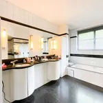 Huur 5 slaapkamer huis van 3700 m² in Uccle