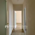 Rent 3 bedroom apartment of 89 m² in Napoli