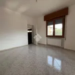 Rent 4 bedroom house of 178 m² in Capriolo