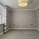 Rent 3 bedroom apartment in East Of England