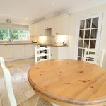 Rent 4 bedroom house in Dorking