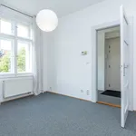 Rent 2 bedroom apartment of 52 m² in Praha 4 - Podolí