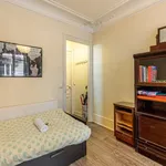 Appartement de 90 m² avec 2 chambre(s) en location à paris