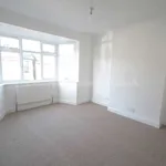 Rent 3 bedroom flat in East Of England