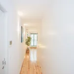 Rent 1 bedroom apartment of 570 m² in Porto