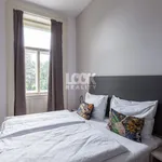 Rent 2 bedroom apartment of 43 m² in Praha 1