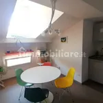 Affitto 3 camera appartamento di 70 m² in Bologna