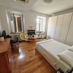 Rent 2 bedroom apartment of 70 m² in Ancona