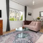 Rent 3 bedroom apartment of 1195 m² in Bath