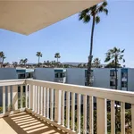 Rent 1 bedroom apartment of 57 m² in redondo beach