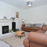 Rent 4 bedroom house in Belfast