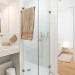 Rent 1 bedroom apartment of 45 m² in München