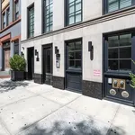 Rent 3 bedroom house of 179 m² in New York City