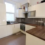 Rent 4 bedroom apartment in London