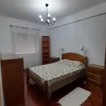 Rent 2 bedroom apartment in Amadora