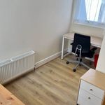 Rent 6 bedroom flat in Wales