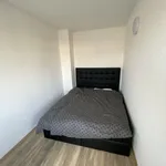 Miete 2 Schlafzimmer wohnung von 861 m² in Duisburg