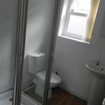 Rent 4 bedroom flat in Wales