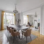 Appartement de 159 m² avec 6 chambre(s) en location à Paris