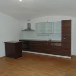 Pronajměte si 3 ložnic/e byt o rozloze 90 m² v Luže