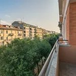 Rent 4 bedroom apartment of 134 m² in Milano