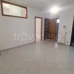 Affitto 3 camera appartamento di 80 m² in Valenzano