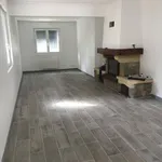 Maison de 129 m² avec 1 chambre(s) en location à Lanuéjouls