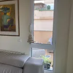 Rent 2 bedroom apartment of 117 m² in Alicante