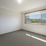 Rent 3 bedroom apartment in Bomaderry