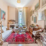 Rent 7 bedroom apartment of 323 m² in Bari