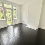 Rent 3 bedroom apartment in West Midlands