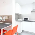 Rent a room of 150 m² in madrid