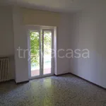 Rent 5 bedroom house of 150 m² in Sesto Calende