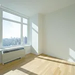 Rent 1 bedroom apartment of 83 m² in New York