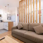 Rent 2 bedroom apartment of 30 m² in Madrid